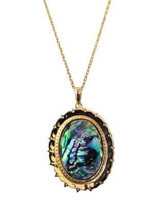 Gargantilha de Nossa Senhora Aparecida e Madrepérola Abalone em Prata de Lei 925 e Banho de Ouro 18K