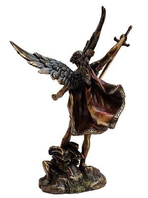 Imagem de São Miguel com Acabamento em Bronze 26 cm-TerraCotta Arte Sacra