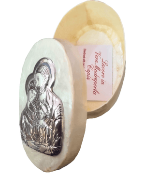 Porta Terço Italiano de Madrepérola e Prata Oval Sagrada Família 7 x 4,5 cm