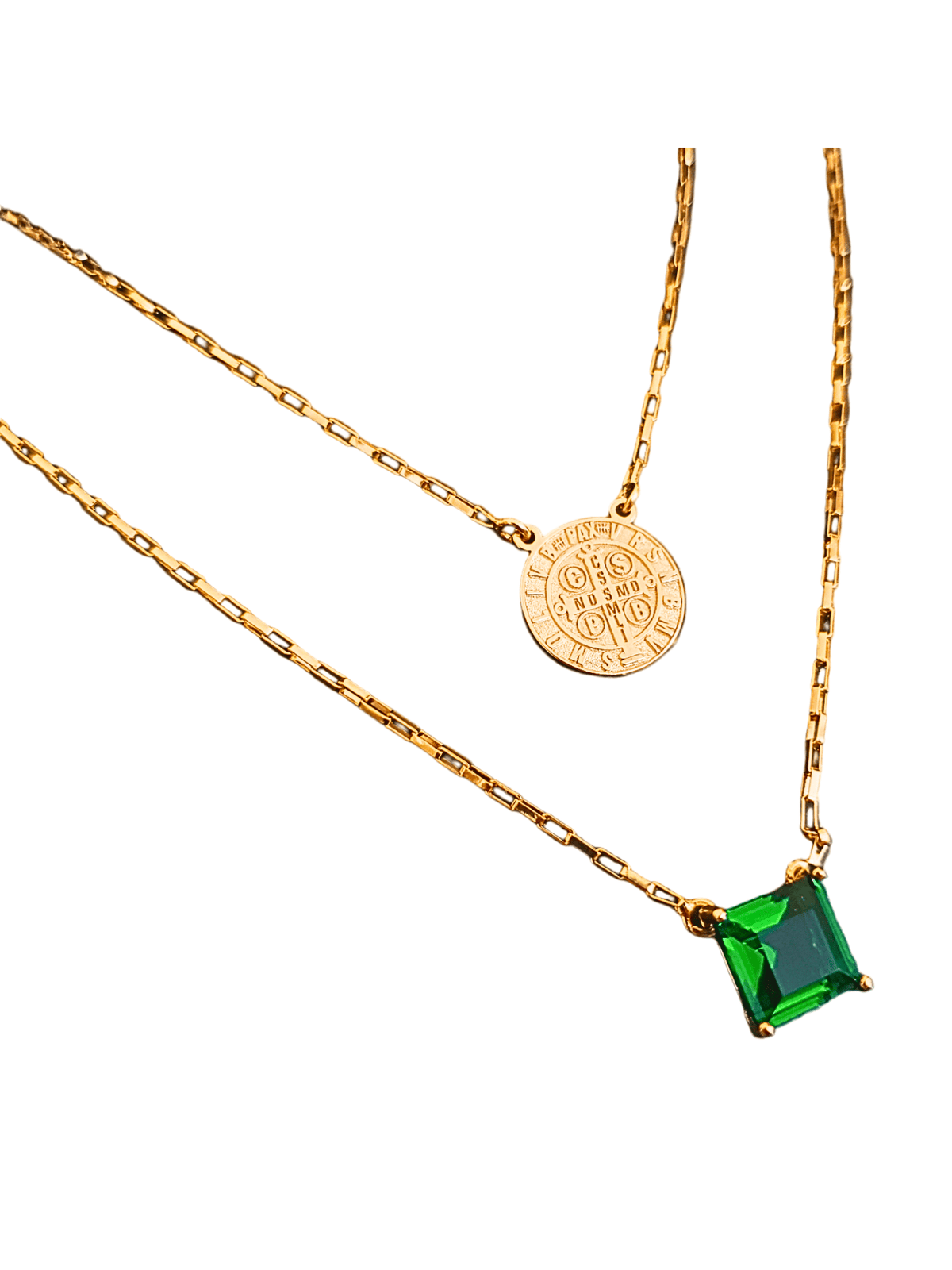 Escapulário de São Bento Corrente Cartier com Pedra Esmeralda em Prata de Lei 925 e Banho de Ouro 18K-TerraCotta Arte Sacra