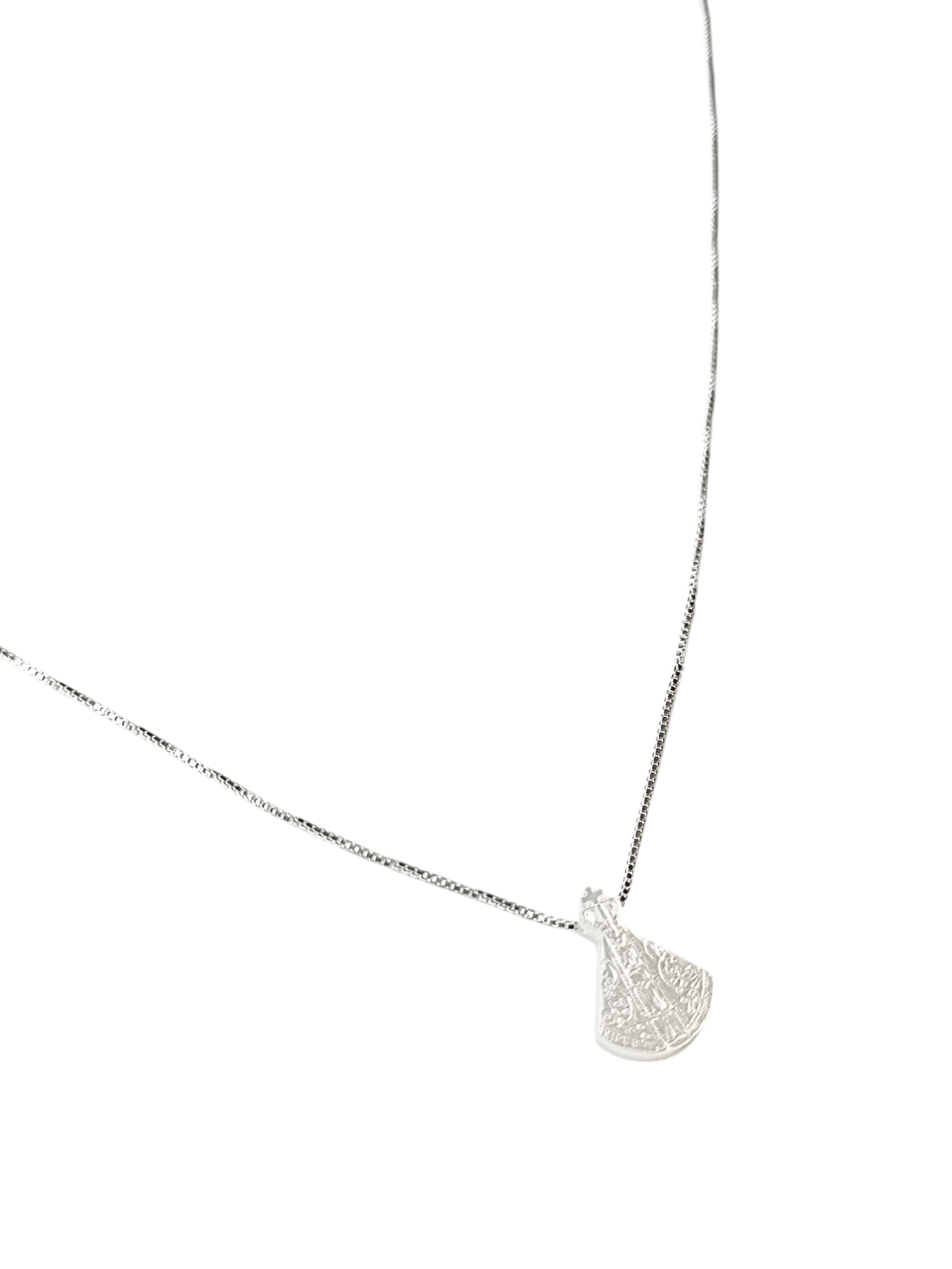 Gargantilha Nossa Senhora Aparecida de Madrepérola em Prata de Lei 925-TerraCotta Arte Sacra