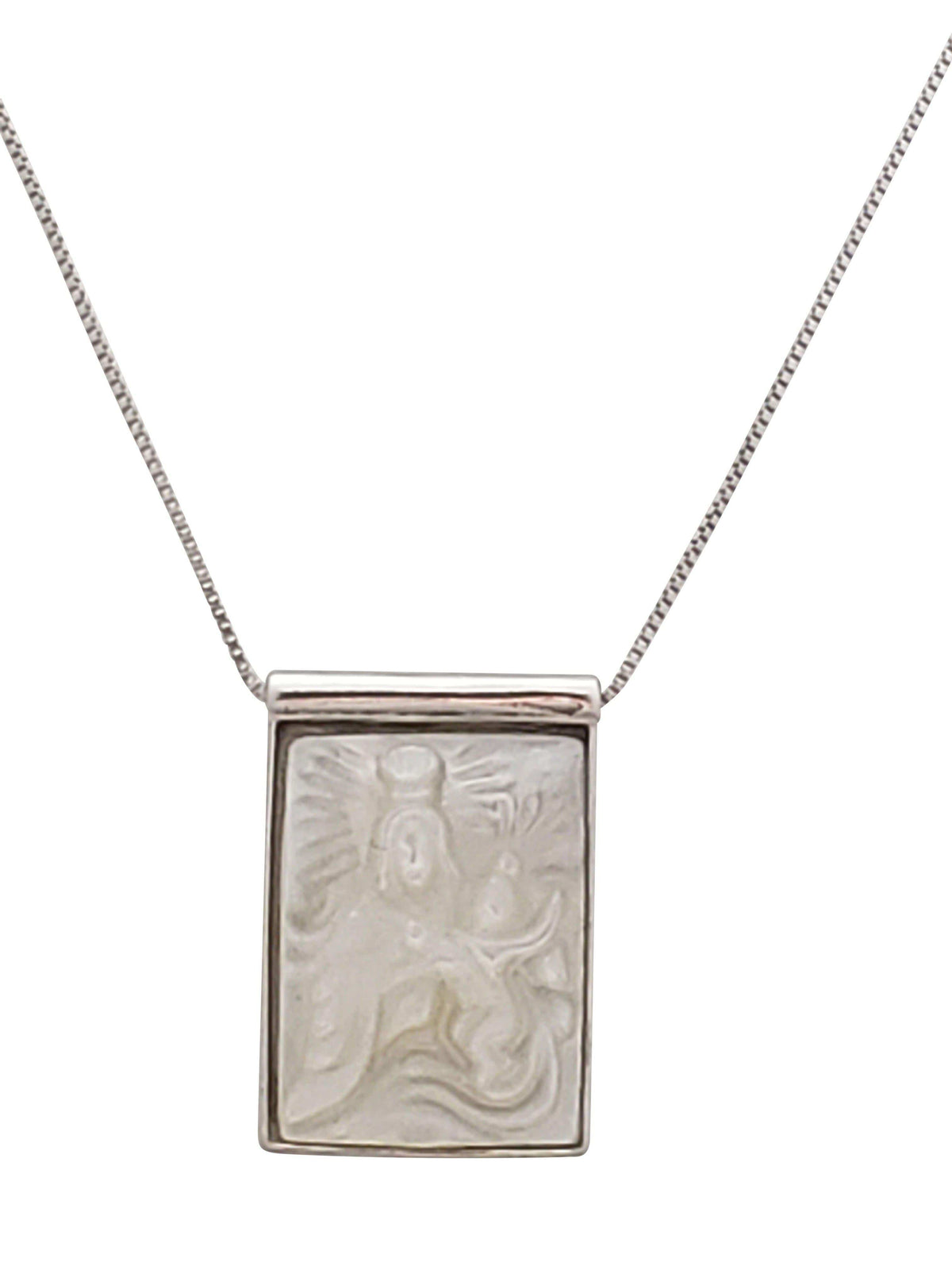 Medalha Nossa Senhora do Carmo de Madrepérola Prata de Lei 925 com Banho de Ródio-TerraCotta Arte Sacra